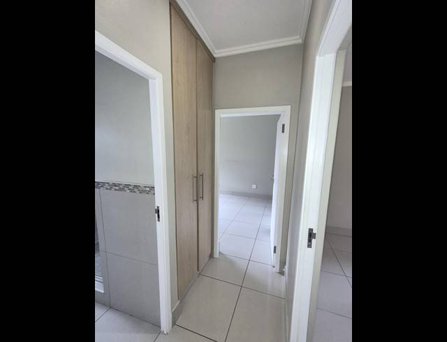 3 BEDROOM APARTMENT FOR SALE IN UMHLANGA RIDGE